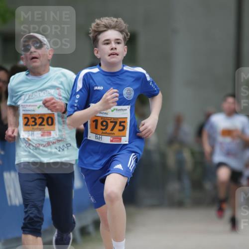 17.05.2025 - Störlauf H.Heesch http://msf.ph/oto/7901238 17.05.2025 15:25:10 Ziel 2025, 2320, 2025, 1975 meine-sportfotos.de