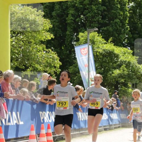 17.05.2025 - Störlauf H.Heesch http://msf.ph/oto/7901346 17.05.2025 14:12:05 Ziel 3, 797, 669, 686, 595, 864 meine-sportfotos.de