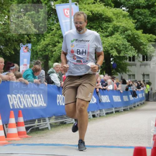 17.05.2025 - Störlauf H.Heesch http://msf.ph/oto/7901520 17.05.2025 15:15:49 Ziel 1998 meine-sportfotos.de