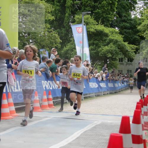 17.05.2025 - Störlauf H.Heesch http://msf.ph/oto/7901588 17.05.2025 14:13:21 Ziel 2025, 898, 751, 3, 199219, 844, 395 meine-sportfotos.de