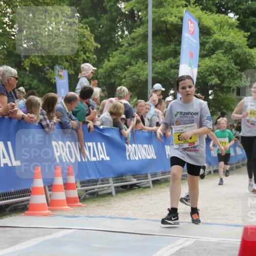 17.05.2025 - Störlauf H.Heesch http://msf.ph/oto/7901610 17.05.2025 14:13:45 Ziel 862, 777, 70, 772 meine-sportfotos.de