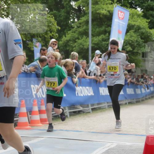 17.05.2025 - Störlauf H.Heesch http://msf.ph/oto/7901625 17.05.2025 14:13:48 Ziel 2025, 867, 2, 777, 870 meine-sportfotos.de