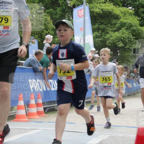 17.05.2025 - Störlauf H.Heesch http://msf.ph/oto/7901739 17.05.2025 14:14:45 Ziel 2023, 879, 3, 1992, 9, 152, 765, 85 meine-sportfotos.de