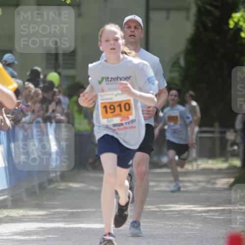 17.05.2025 - Störlauf H.Heesch http://msf.ph/oto/7901837 17.05.2025 15:27:40 Ziel 1910 meine-sportfotos.de