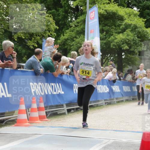 17.05.2025 - Störlauf H.Heesch http://msf.ph/oto/7901848 17.05.2025 14:16:08 Ziel 30, 914, 882 meine-sportfotos.de