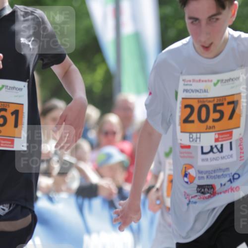 17.05.2025 - Störlauf H.Heesch http://msf.ph/oto/7901871 17.05.2025 15:27:45 Ziel 2025, 61, 2025, 2057, 34, 10 meine-sportfotos.de