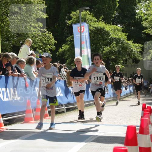 17.05.2025 - Störlauf H.Heesch http://msf.ph/oto/7902191 17.05.2025 14:43:09 Ziel 1998, 9, 12, 1178, 1265, 1103, 1589, 1588, 1248 meine-sportfotos.de