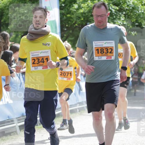 17.05.2025 - Störlauf H.Heesch http://msf.ph/oto/7902197 17.05.2025 15:28:52 Ziel 2025, 2024, 2025, 1832, 07, 2025, 2341, 2071, 2354 meine-sportfotos.de