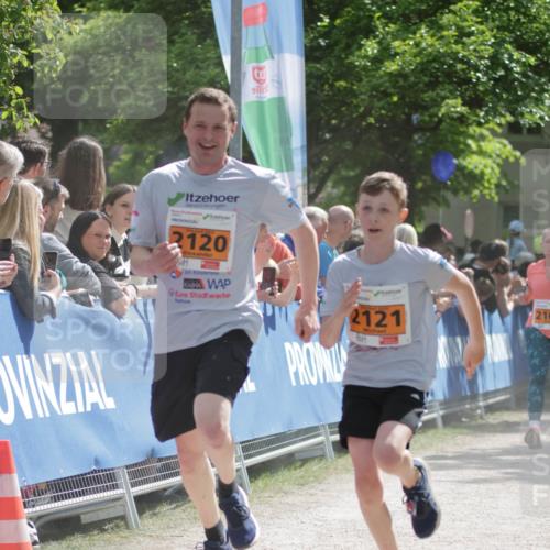17.05.2025 - Störlauf H.Heesch http://msf.ph/oto/7902274 17.05.2025 15:29:06 Ziel 2120, 2121, 210 meine-sportfotos.de