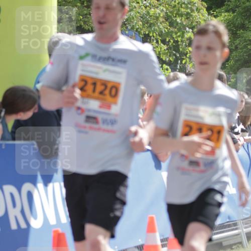 17.05.2025 - Störlauf H.Heesch http://msf.ph/oto/7902286 17.05.2025 15:29:06 Ziel 2120, 2221 meine-sportfotos.de