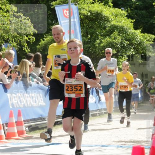 17.05.2025 - Störlauf H.Heesch http://msf.ph/oto/7906439 17.05.2025 15:28:07 Ziel 1992, 2025, 2352, 2395, 2105, 2143 meine-sportfotos.de