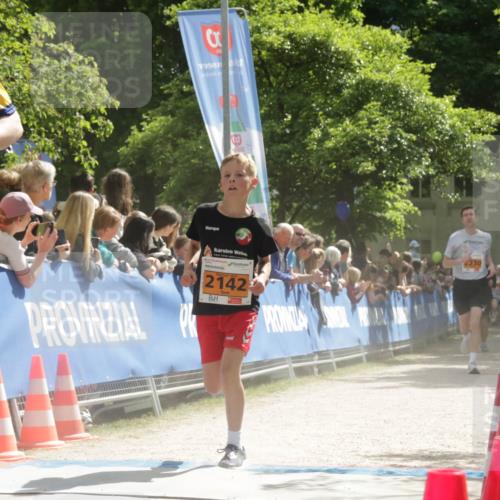17.05.2025 - Störlauf H.Heesch http://msf.ph/oto/7906464 17.05.2025 15:28:14 Ziel 1998, 2025, 1996, 2142 meine-sportfotos.de