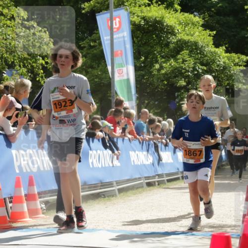 17.05.2025 - Störlauf H.Heesch http://msf.ph/oto/7906512 17.05.2025 15:28:37 Ziel 19, 9110, 1923, 12, 12, 1867 meine-sportfotos.de