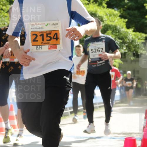 17.05.2025 - Störlauf H.Heesch http://msf.ph/oto/7906538 17.05.2025 15:28:42 Ziel 2025, 2154, 2015, 5267 meine-sportfotos.de