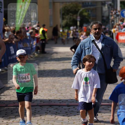 13.06.2025 - Holstenköstenlauf Felixshl http://msf.ph/oto/7922496 13.06.2025 15:37:52 Laufen 3, 39, 833, 942, 1376, 1827, 1941 meine-sportfotos.de