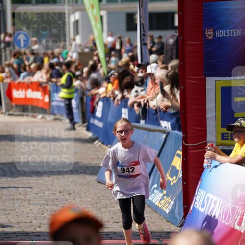 13.06.2025 - Holstenköstenlauf Felixshl http://msf.ph/oto/7922508 13.06.2025 15:37:55 Laufen 3, 39, 426, 428, 429, 572, 942, 1827, 1855 meine-sportfotos.de