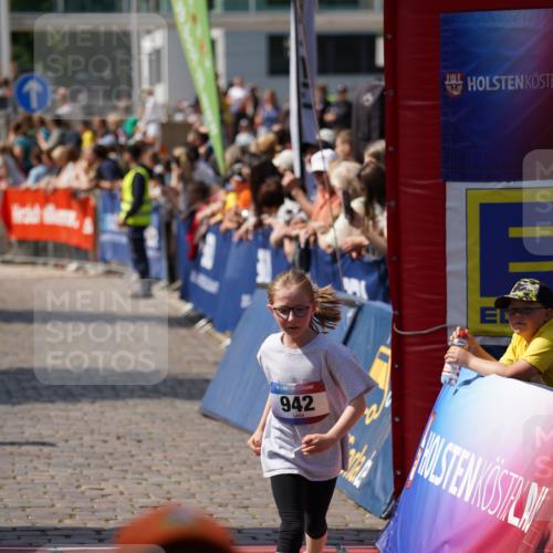 13.06.2025 - Holstenköstenlauf Felixshl http://msf.ph/oto/7922513 13.06.2025 15:37:55 Laufen 3, 39, 426, 428, 429, 572, 942, 1827, 1855 meine-sportfotos.de