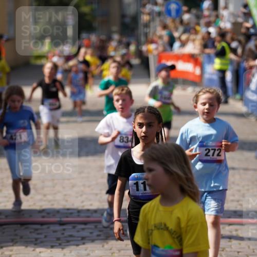 13.06.2025 - Holstenköstenlauf Felixshl http://msf.ph/oto/7922565 13.06.2025 15:38:10 Laufen 36, 42, 272, 417, 421, 564, 675, 834, 1198, 1380, 1440, 1825, 1894 meine-sportfotos.de