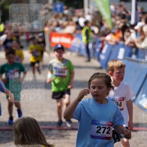 13.06.2025 - Holstenköstenlauf Felixshl http://msf.ph/oto/7922574 13.06.2025 15:38:12 Laufen 36, 272, 417, 419, 421, 564, 834, 1380, 1440, 1825, 1894 meine-sportfotos.de