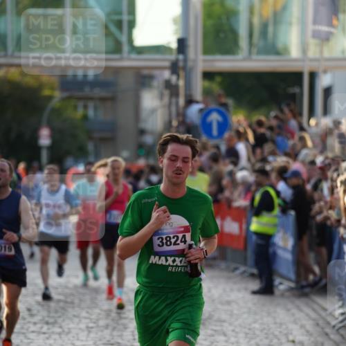 13.06.2025 - Holstenköstenlauf Felixshl http://msf.ph/oto/7922615 13.06.2025 19:49:39 Laufen 2019, 2197, 2309, 2323, 2799, 3029, 3212, 3229, 3824 meine-sportfotos.de