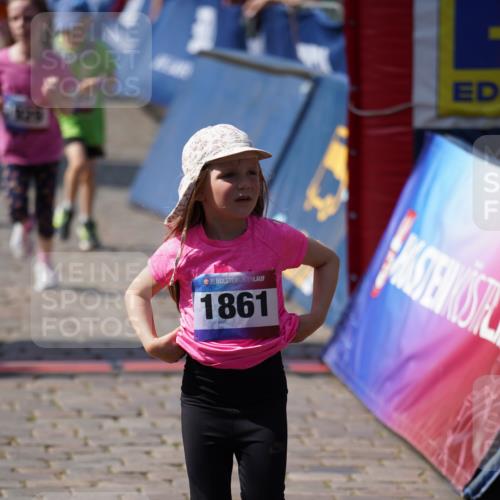 13.06.2025 - Holstenköstenlauf Felixshl http://msf.ph/oto/7922695 13.06.2025 15:38:38 Laufen 16, 33, 81, 98, 278, 1192, 1193, 1195, 1435, 1443, 1870, 1929 meine-sportfotos.de
