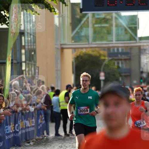 13.06.2025 - Holstenköstenlauf Felixshl http://msf.ph/oto/7923228 13.06.2025 19:52:30 Laufen 2012, 2063, 3059, 3654 meine-sportfotos.de