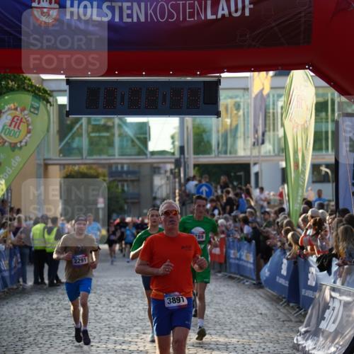 13.06.2025 - Holstenköstenlauf Felixshl http://msf.ph/oto/7923256 13.06.2025 19:52:43 Laufen 2291, 2512, 3789, 3875, 3891 meine-sportfotos.de