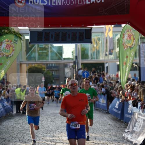 13.06.2025 - Holstenköstenlauf Felixshl http://msf.ph/oto/7923263 13.06.2025 19:52:43 Laufen 2291, 2512, 3789, 3875, 3891 meine-sportfotos.de