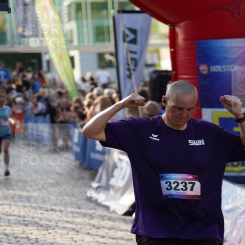 13.06.2025 - Holstenköstenlauf Felixshl http://msf.ph/oto/7923320 13.06.2025 19:52:59 Laufen 2103, 2170, 2234, 2243, 2398, 2607, 2813, 3123, 3237 meine-sportfotos.de