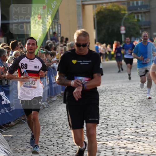 13.06.2025 - Holstenköstenlauf Felixshl http://msf.ph/oto/7923322 13.06.2025 19:53:00 Laufen 2170, 2234, 2243, 2398, 2607, 2813, 3123, 3237 meine-sportfotos.de