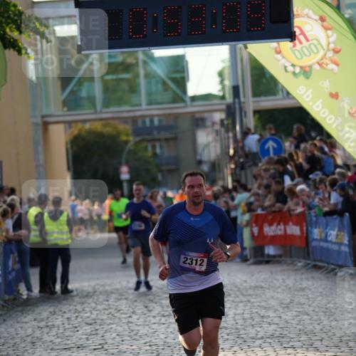 13.06.2025 - Holstenköstenlauf Felixshl http://msf.ph/oto/7923343 13.06.2025 19:53:08 Laufen 2170, 2234, 2312, 2798 meine-sportfotos.de