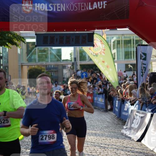13.06.2025 - Holstenköstenlauf Felixshl http://msf.ph/oto/7923357 13.06.2025 19:53:18 Laufen 2053, 2448, 2525, 2661, 2798 meine-sportfotos.de