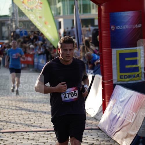 13.06.2025 - Holstenköstenlauf Felixshl http://msf.ph/oto/7923399 13.06.2025 19:53:37 Laufen 2467, 2493, 2498, 2706, 3158, 3742, 3919 meine-sportfotos.de