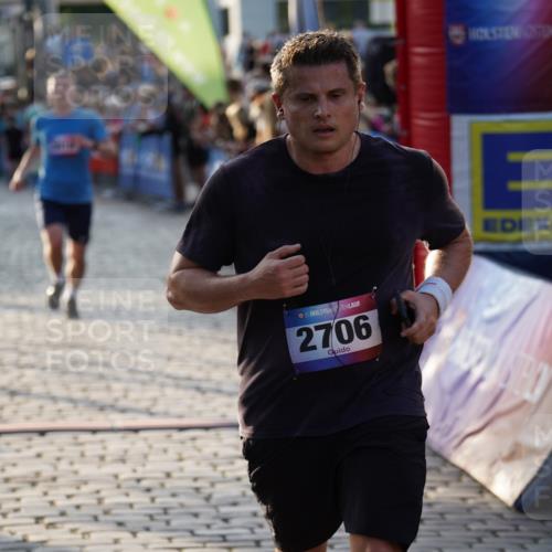 13.06.2025 - Holstenköstenlauf Felixshl http://msf.ph/oto/7923405 13.06.2025 19:53:37 Laufen 2467, 2493, 2498, 2706, 3158, 3742, 3919 meine-sportfotos.de