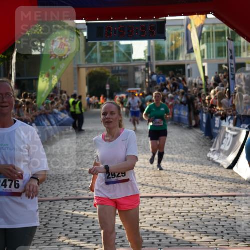 13.06.2025 - Holstenköstenlauf Felixshl http://msf.ph/oto/7923490 13.06.2025 19:53:55 Laufen 2476, 2864, 2929, 3063 meine-sportfotos.de
