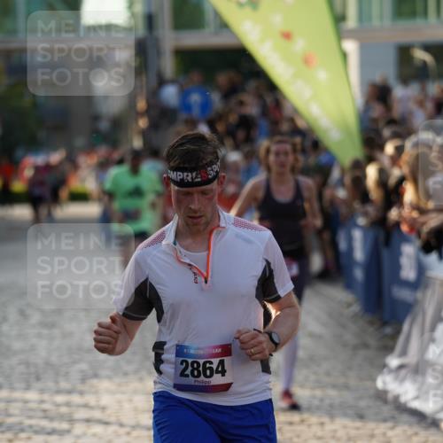 13.06.2025 - Holstenköstenlauf Felixshl http://msf.ph/oto/7923507 13.06.2025 19:54:03 Laufen 2162, 2864, 3844 meine-sportfotos.de