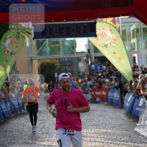 13.06.2025 - Holstenköstenlauf Felixshl http://msf.ph/oto/7923563 13.06.2025 19:54:23 Laufen 2028, 2092, 2325, 2776, 2812, 2869, 3231, 3302, 3600, 3673 meine-sportfotos.de