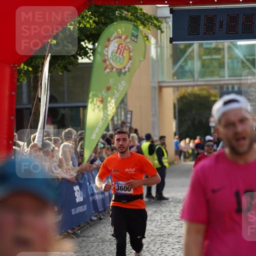 13.06.2025 - Holstenköstenlauf Felixshl http://msf.ph/oto/7923575 13.06.2025 19:54:25 Laufen 2028, 2092, 2325, 2812, 2869, 3231, 3302, 3600, 3675 meine-sportfotos.de
