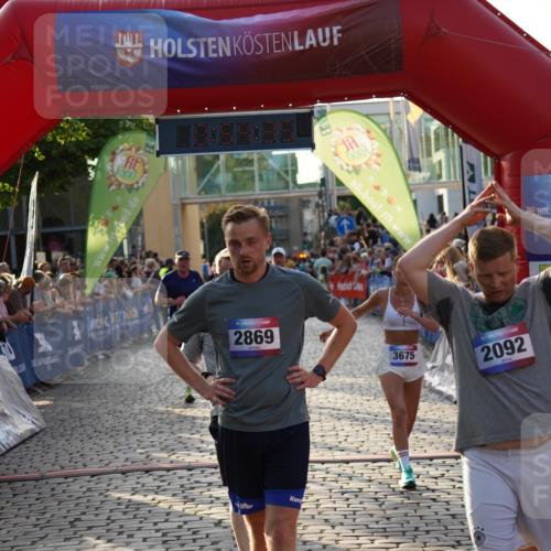 13.06.2025 - Holstenköstenlauf Felixshl http://msf.ph/oto/7923589 13.06.2025 19:54:34 Laufen 2028, 2092, 2149, 2367, 2882, 3675, 3749, 3874 meine-sportfotos.de