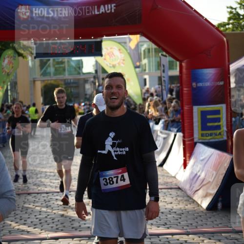 13.06.2025 - Holstenköstenlauf Felixshl http://msf.ph/oto/7923607 13.06.2025 19:54:40 Laufen 2149, 2367, 2882, 3749 meine-sportfotos.de