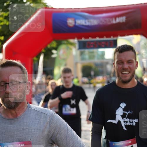 13.06.2025 - Holstenköstenlauf Felixshl http://msf.ph/oto/7923609 13.06.2025 19:54:42 Laufen 2149, 2367 meine-sportfotos.de