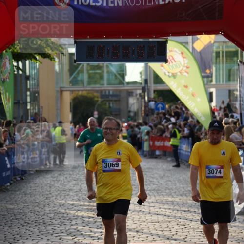 13.06.2025 - Holstenköstenlauf Felixshl http://msf.ph/oto/7923619 13.06.2025 19:54:56 Laufen 3062, 3069, 3074 meine-sportfotos.de
