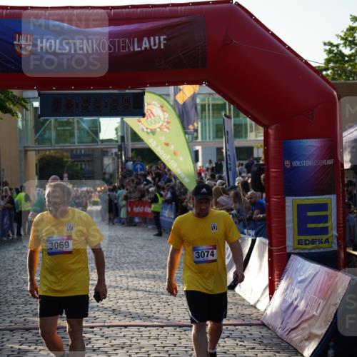 13.06.2025 - Holstenköstenlauf Felixshl http://msf.ph/oto/7923623 13.06.2025 19:54:57 Laufen 3062, 3069, 3074, 3592 meine-sportfotos.de