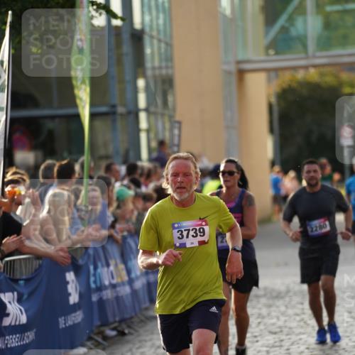 13.06.2025 - Holstenköstenlauf Felixshl http://msf.ph/oto/7923663 13.06.2025 19:55:17 Laufen 2280, 2420, 2424, 2644, 2710, 2719, 3739 meine-sportfotos.de