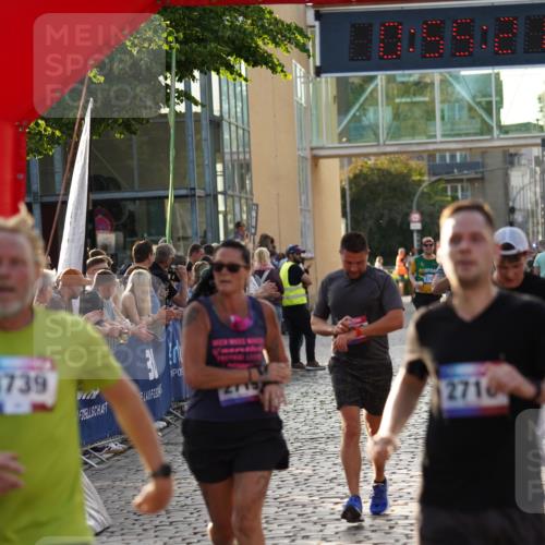 13.06.2025 - Holstenköstenlauf Felixshl http://msf.ph/oto/7923683 13.06.2025 19:55:20 Laufen 2280, 2420, 2424, 2644, 2710, 2719, 3707, 3739 meine-sportfotos.de