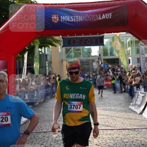 13.06.2025 - Holstenköstenlauf Felixshl http://msf.ph/oto/7923732 13.06.2025 19:55:31 Laufen 2297, 2307, 2965, 2967, 3707 meine-sportfotos.de