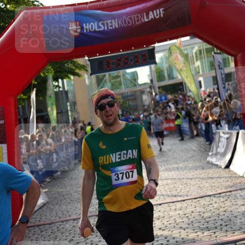 13.06.2025 - Holstenköstenlauf Felixshl http://msf.ph/oto/7923736 13.06.2025 19:55:31 Laufen 2297, 2307, 2965, 2967, 3707 meine-sportfotos.de