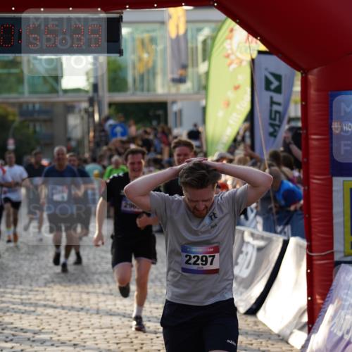 13.06.2025 - Holstenköstenlauf Felixshl http://msf.ph/oto/7923750 13.06.2025 19:55:39 Laufen 2065, 2107, 2297, 2307, 2499, 2619, 2965, 2967, 3304, 3657, 3732 meine-sportfotos.de