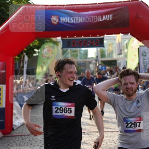 13.06.2025 - Holstenköstenlauf Felixshl http://msf.ph/oto/7923762 13.06.2025 19:55:41 Laufen 2065, 2107, 2297, 2499, 2619, 2965, 2967, 3304, 3657, 3662, 3732 meine-sportfotos.de