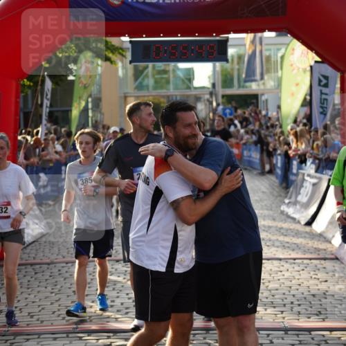 13.06.2025 - Holstenköstenlauf Felixshl http://msf.ph/oto/7923774 13.06.2025 19:55:49 Laufen 2107, 2619, 2657, 3129, 3240, 3591, 3662, 3732, 3777 meine-sportfotos.de